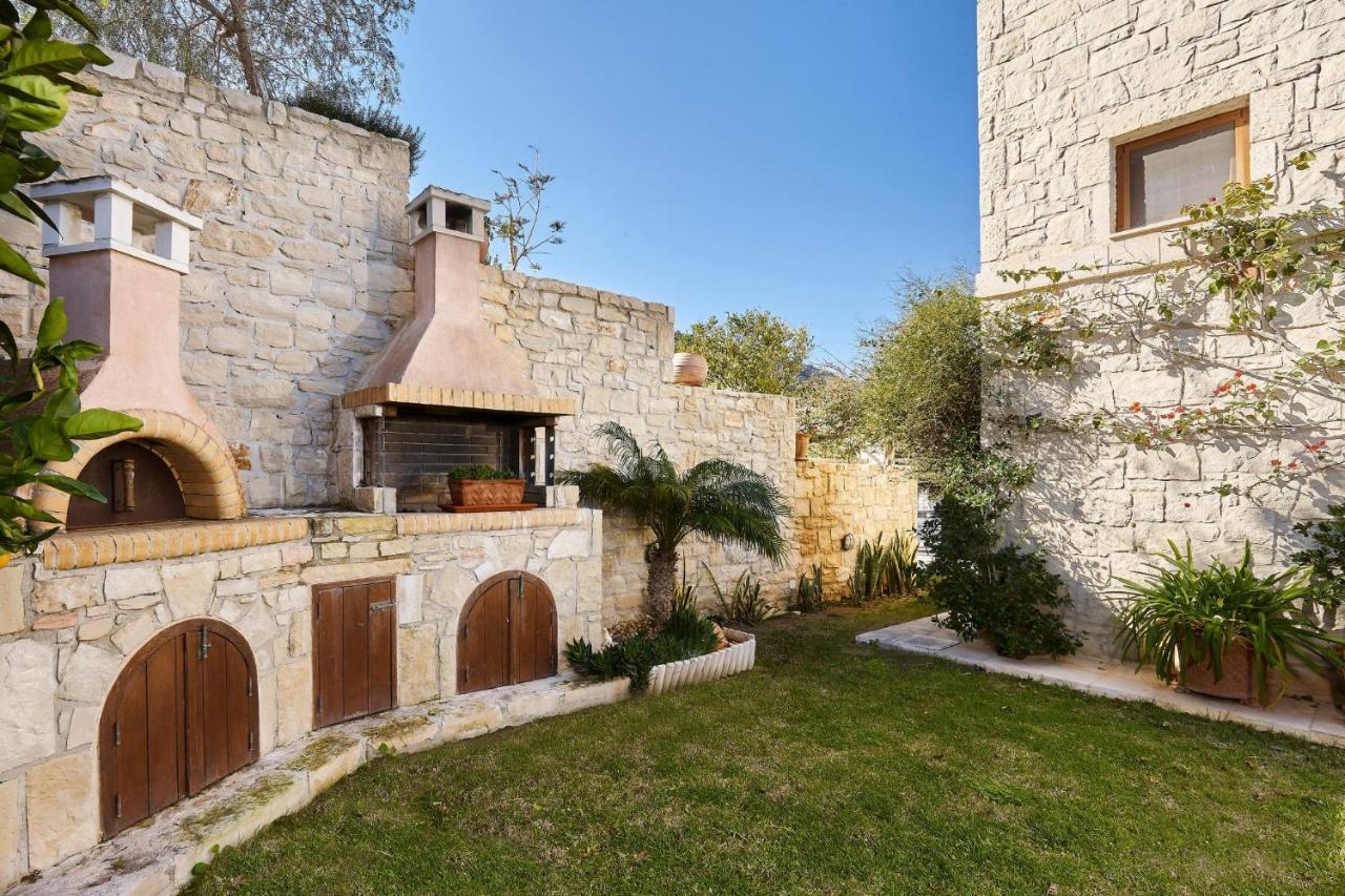 Villa Paradissi In Crete Agia Pelagia Eksteriør billede