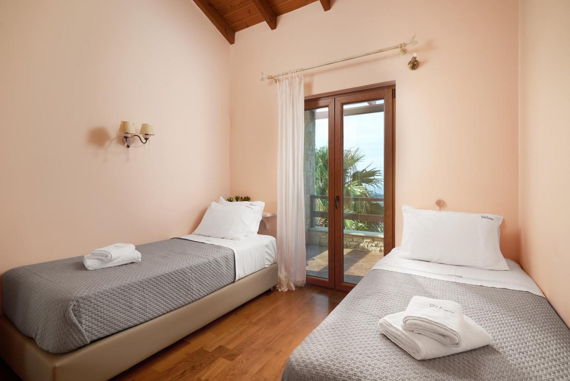 Villa Paradissi In Crete Agia Pelagia Eksteriør billede