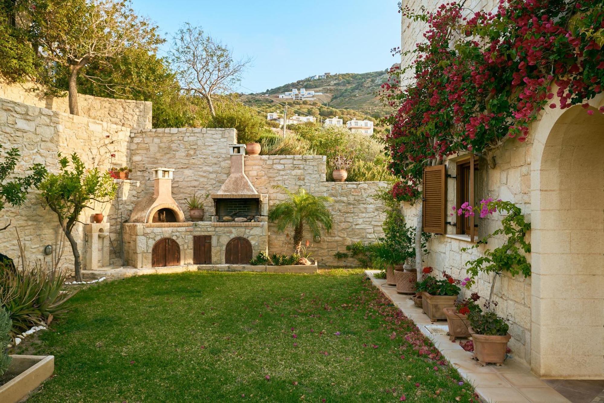 Villa Paradissi In Crete Agia Pelagia Eksteriør billede