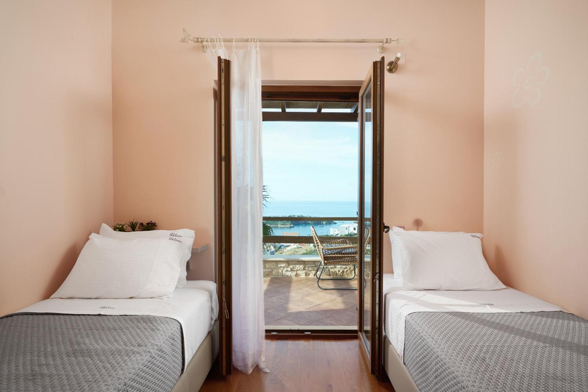 Villa Paradissi In Crete Agia Pelagia Eksteriør billede